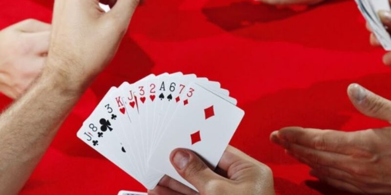 Nắm bắt mẹo xếp bài tiến lên - Chiến thắng mọi ván bài 3 Tính toán và dự đoán trong mẹo xếp bài Tiến Lên